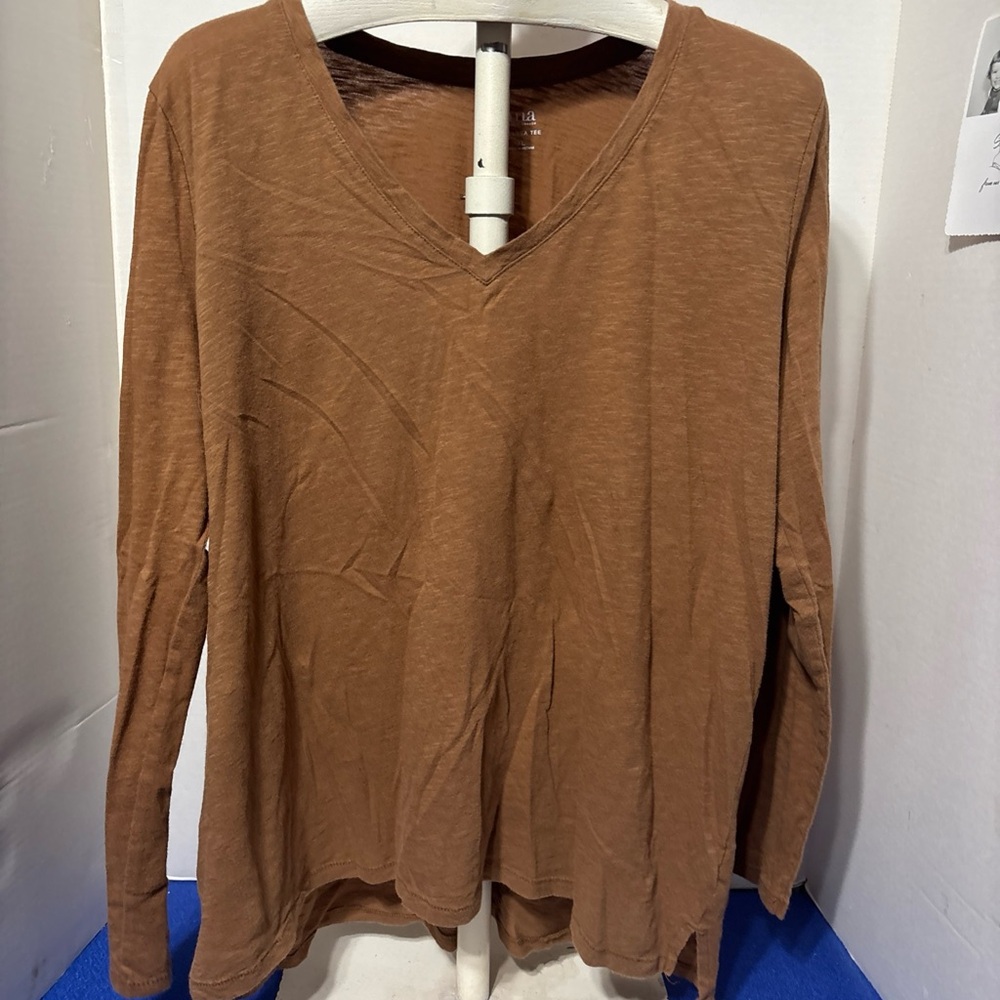 a.n.a. Long sleeve t shirt